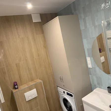 Polanki Aqua Z Bezplatnym Basenem, Bawialnia, Parkingiem I Fitness