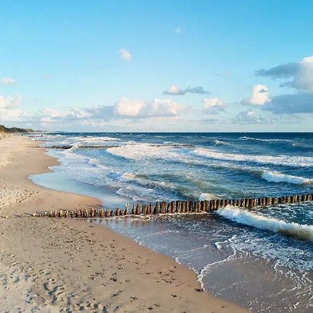 Polanki Aqua Z Bezplatnym Basenem, Bawialnia, Parkingiem I Fitness アパート コウォブジェク